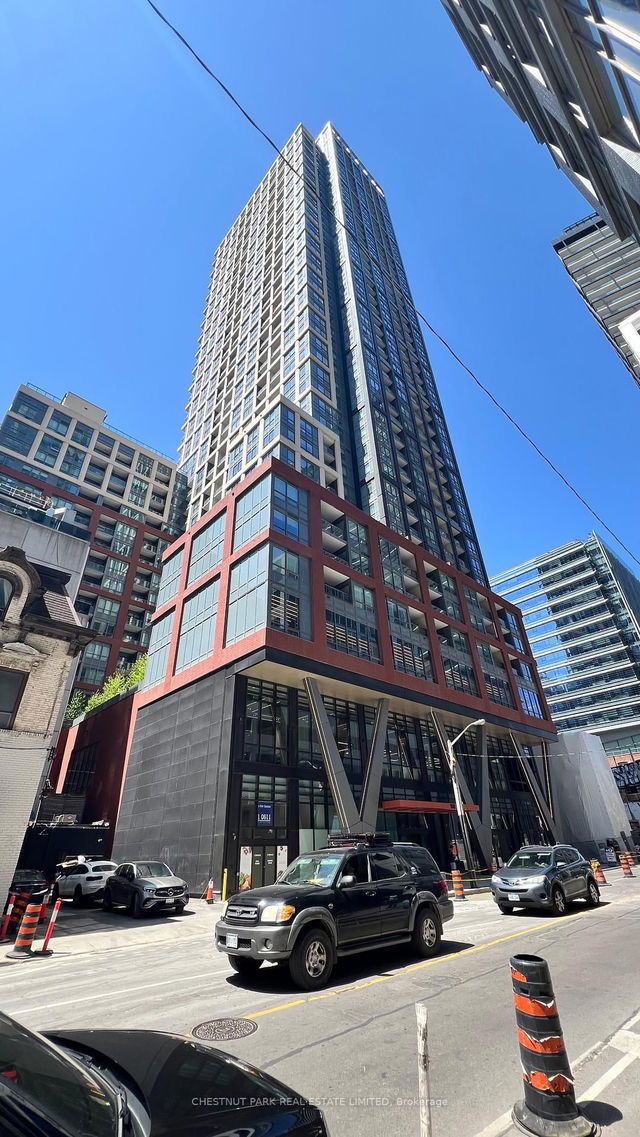 701 - 108 Peter Street