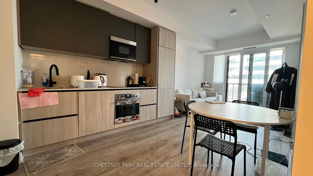 701 - 108 Peter Street