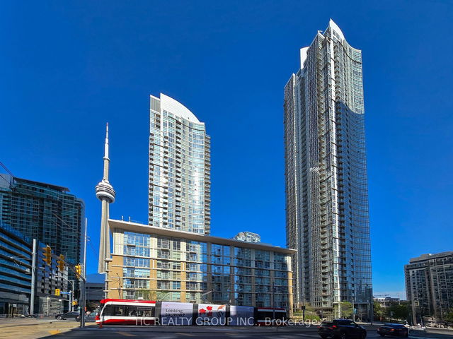 1212 - 35 Mariner Terrace