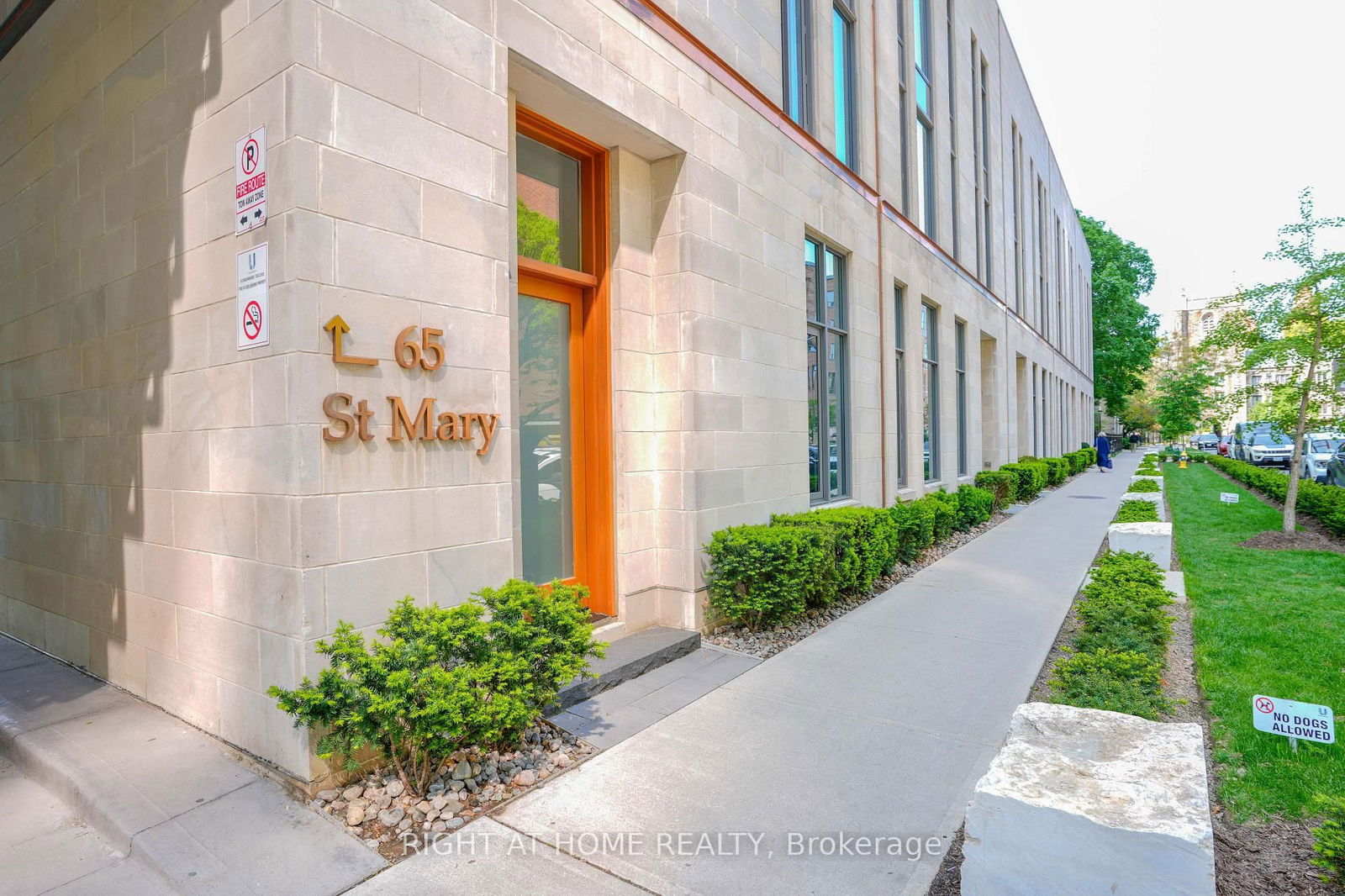 Condo for sale at 2202-65 St Mary Street, Toronto, Bay Street Corridor, M5S 0A6 - MLS: C12145984