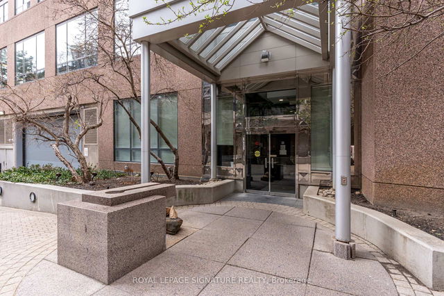 306 - 7 Carlton Street