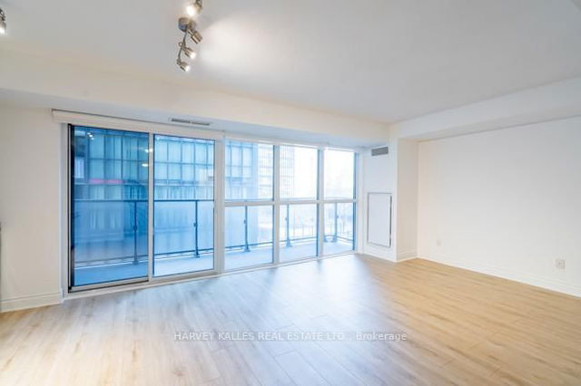 403 - 28 Ted Rogers Way