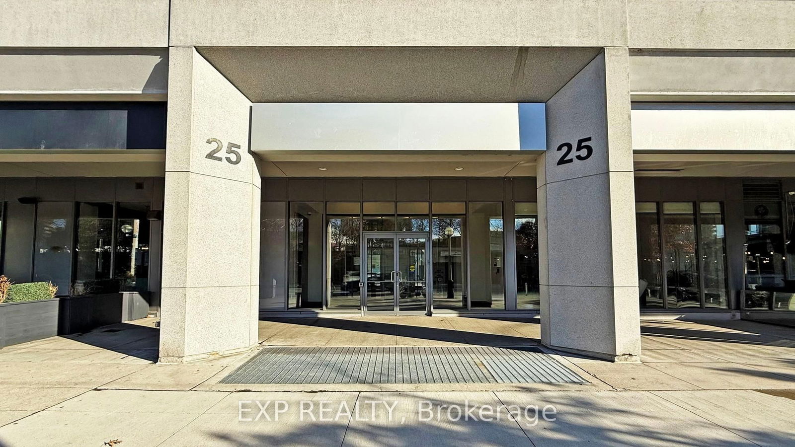 Condo for sale at 1106-25 Lower Simcoe Street, Toronto, Waterfront Communities C1, M5J 3A1 - MLS: C12146091