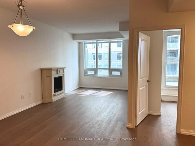 1117 - 65 East Liberty Street