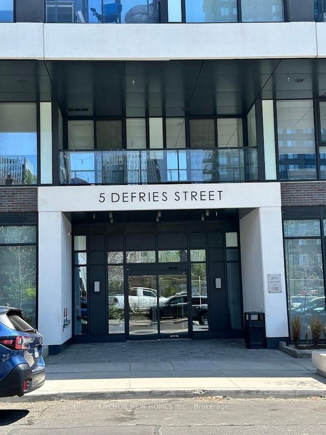 2111 - 5 Defries Street