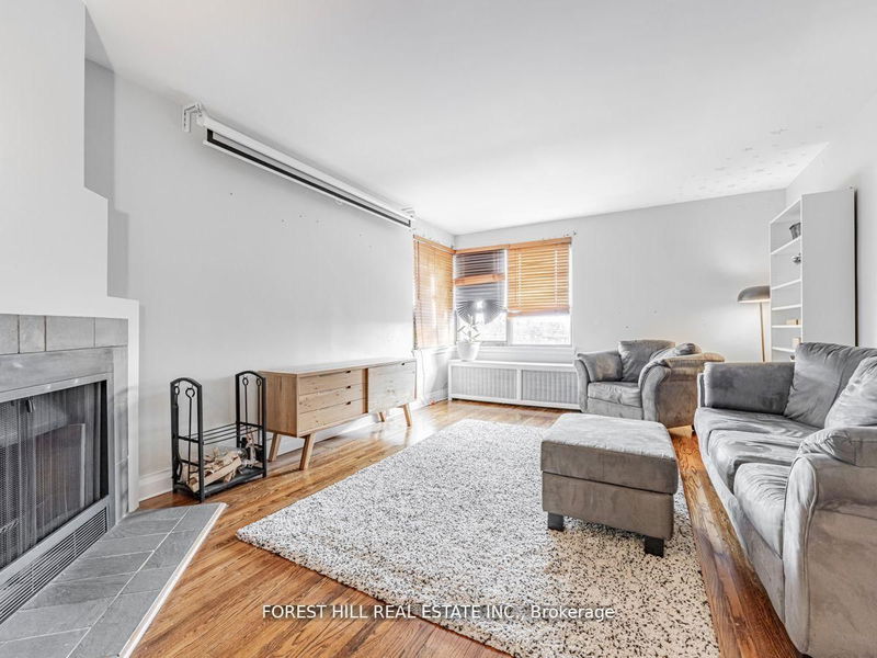 Unit 305 — 1840 Bathurst St, Toronto - Forest Hill South image-0-0