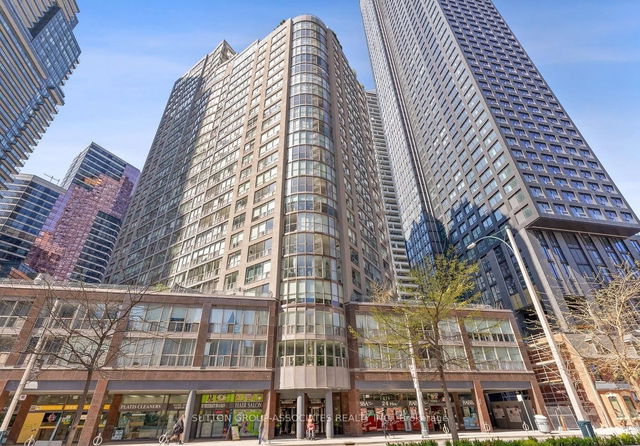 1208 - 24 Wellesley Street