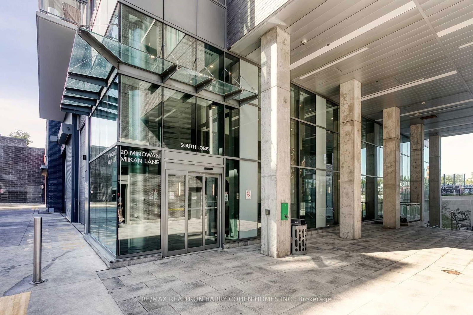 Condo for sale at 2011-20 Minowan Miikan Lane, Toronto, Little Portugal, M6J 0E5 - MLS: C12147293