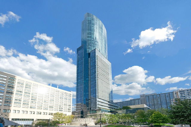1113 - 386 Yonge Street