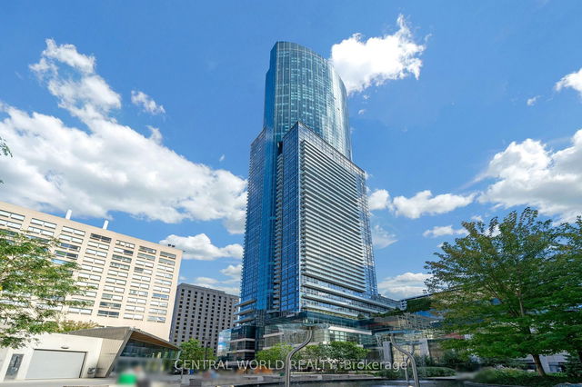 1113 - 386 Yonge Street