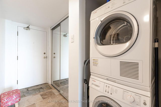 404 - 117 Gerrard Street