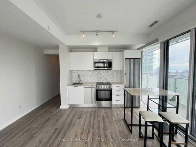 4006 - 42 Charles Street