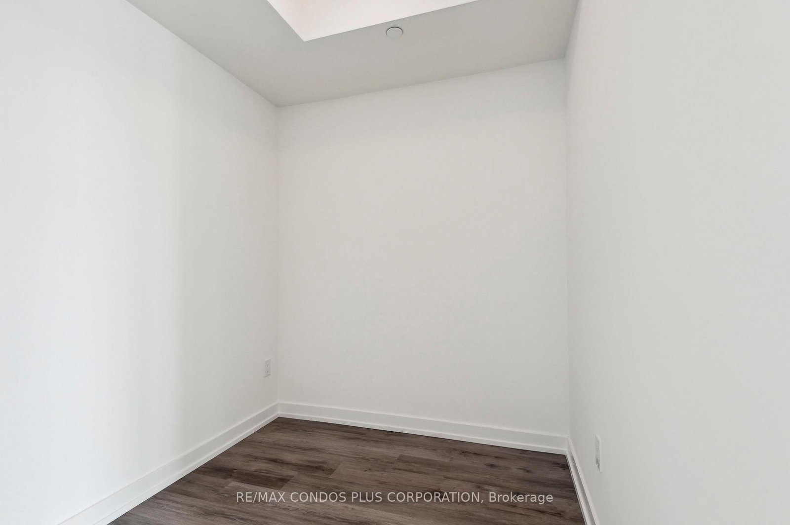 28 Eastern Avenue, Unit 1011 - Photo 9