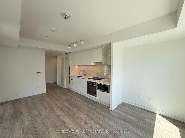 2907 - 82 Dalhousie Street