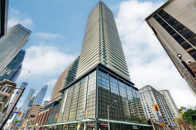 1806 - 501 Yonge Street