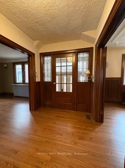 34 Rusholme Dr, Toronto - Little Portugal image-0-2