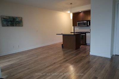 Unit 904 — 120 Homewood Avenue — more photos