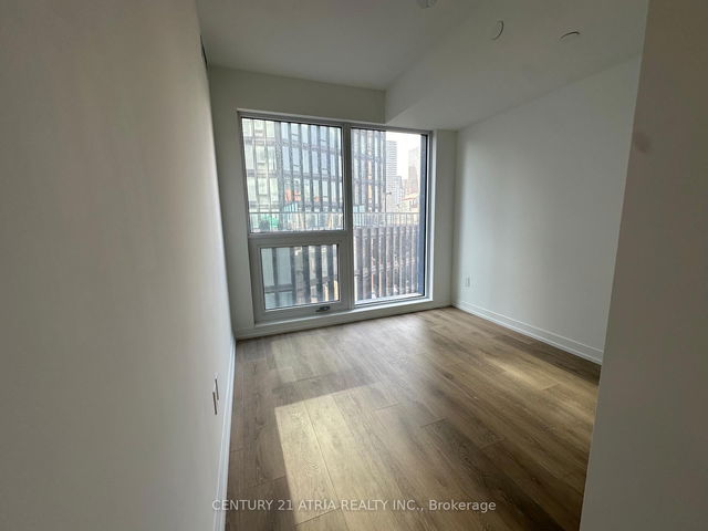 1003 - 82 Dalhousie Street