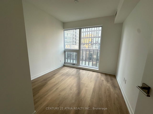 1003 - 82 Dalhousie Street