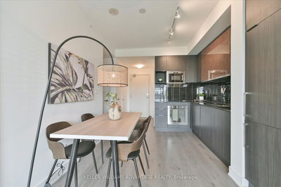 Unit 506 — 99 The Donway, Toronto - Banbury-Don Mills image-0-3