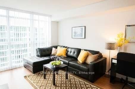 1211 - 19 Singer Court