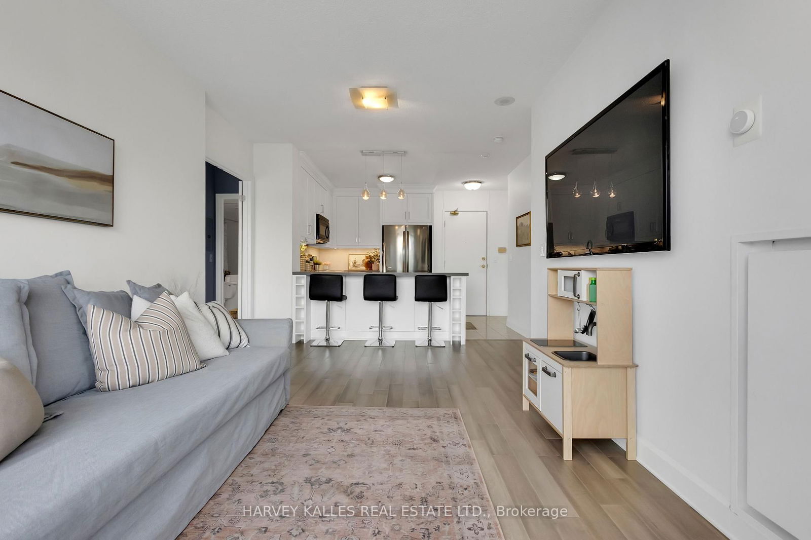 Condo for sale at 605-1801 Bayview Avenue, Toronto, Leaside, M4G 4K2 - MLS: C12148553