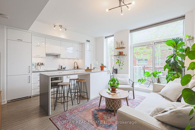 206 - 106 Dovercourt Road