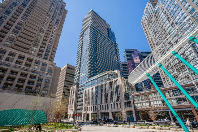 1809 - 955 BAY Street
