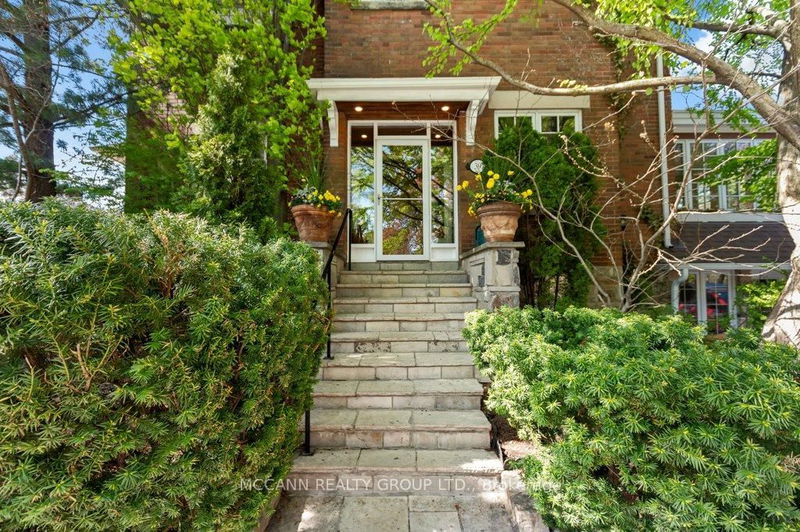39 Acacia Rd, Toronto - Mount Pleasant West image-0-0