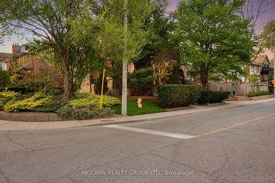 39 Acacia Rd, Toronto - Mount Pleasant West image-0-2