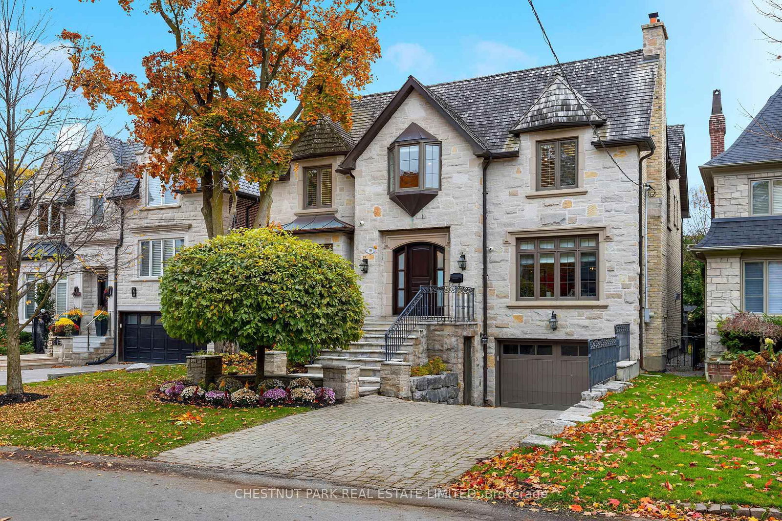 Detached House for sale at 269 St Leonard's Avenue, Toronto, Bridle Path-Sunnybrook-York Mills, M4N 1K9 - MLS: C12148885