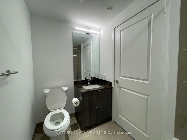 2011 - 395 Bloor Street