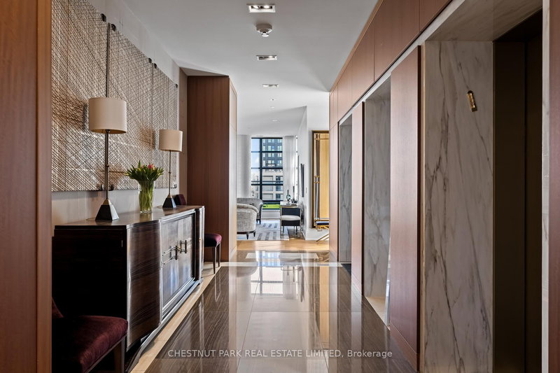 901 - 170 Chiltern Hill Rd, Toronto, M6C 0A9 | Image 2