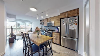 Unit 717 — 400 Adelaide St, Toronto - Moss Park image-0-3