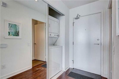 Unit 2010 — 121 McMahon Dr, Toronto - Bayview Village image-0-2