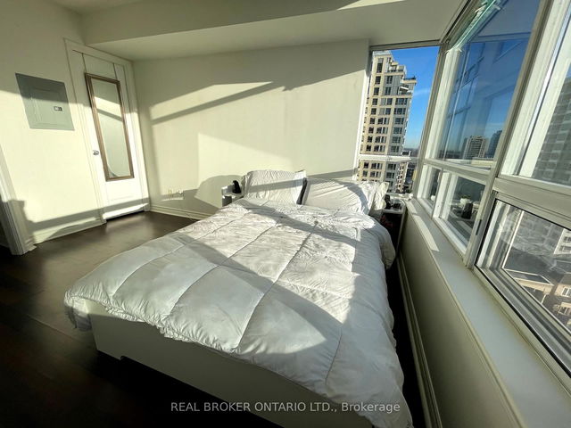 1006 - 1 Rean Drive