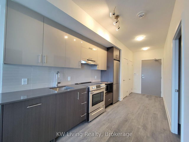 317 - 188 Fairview Mall Drive