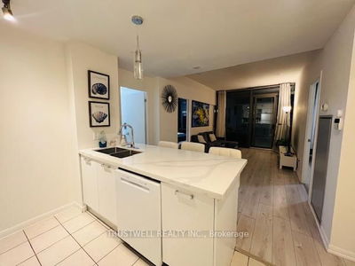 Unit 2601 — 38 Grenville St, Toronto - Bay Street Corridor image-0-2