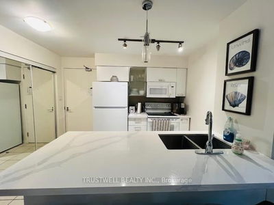 Unit 2601 — 38 Grenville St, Toronto - Bay Street Corridor image-0-4