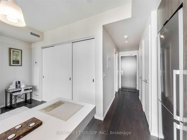 2907 - 101 Charles Street