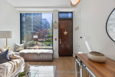 Unit 129 — 39 Queens Quay, Toronto - Waterfront Communities C8 image-0-1