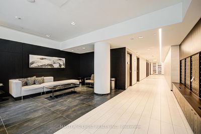 Unit 1007 — 203 College St, Toronto - Kensington-Chinatown image-0-2