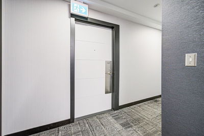 Unit 1007 — 203 College St, Toronto - Kensington-Chinatown image-0-3