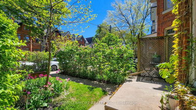 230 Robert St, Toronto - University image-0-2