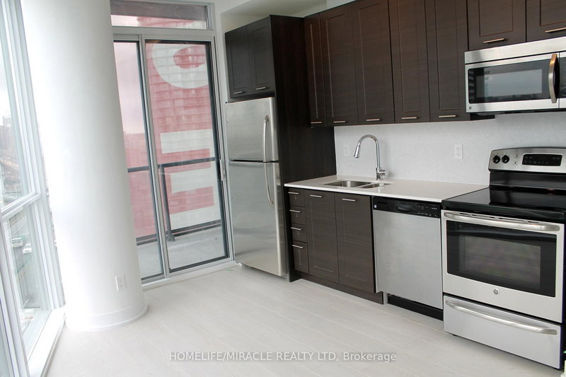 1506 - 20 Bruyeres Mews, Toronto, M5V 0G8 | Image 3