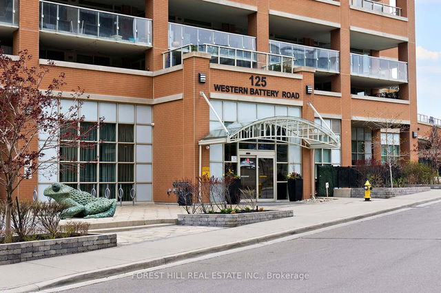303 - 125 Western Battery Road