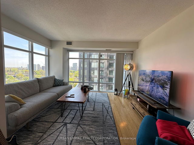1602 - 2181 Yonge Street
