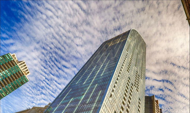2805 - 8 THE ESPLANADE N/A