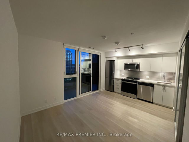 733 - 30 Tretti Way