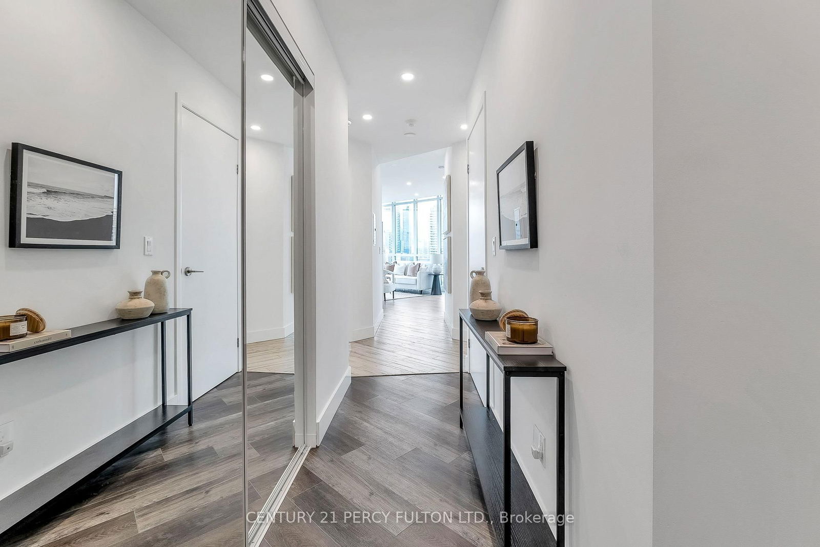 Condo for sale at 1663-209 Fort York Boulevard, Toronto, Niagara, M5V 4A1 - MLS: C12150517